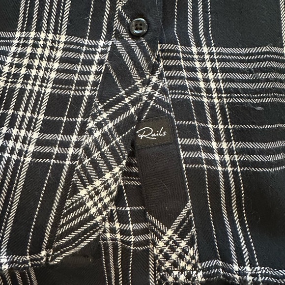 Rails button down, very gently worn, size smalll - Picture 3 of 3